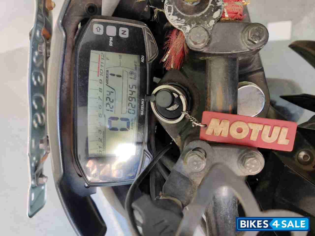 Black Suzuki Gixxer 150 Black Suzuki Gixxer 150