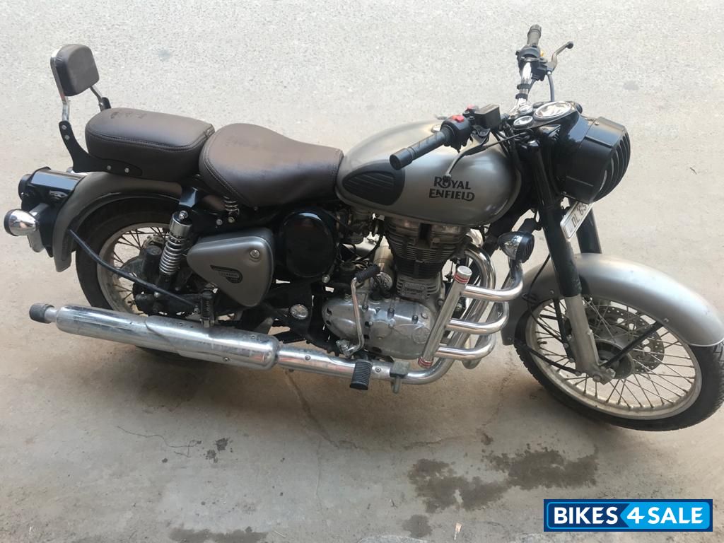 Royal Enfield Classic Gunmetal Grey