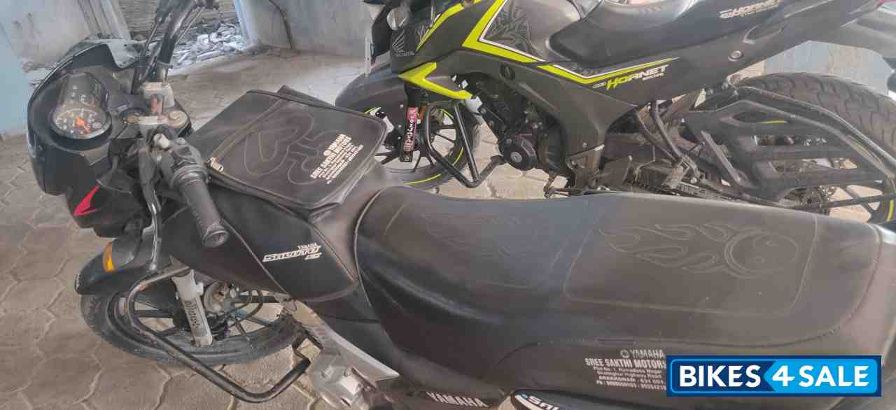 yamaha saluto black colour