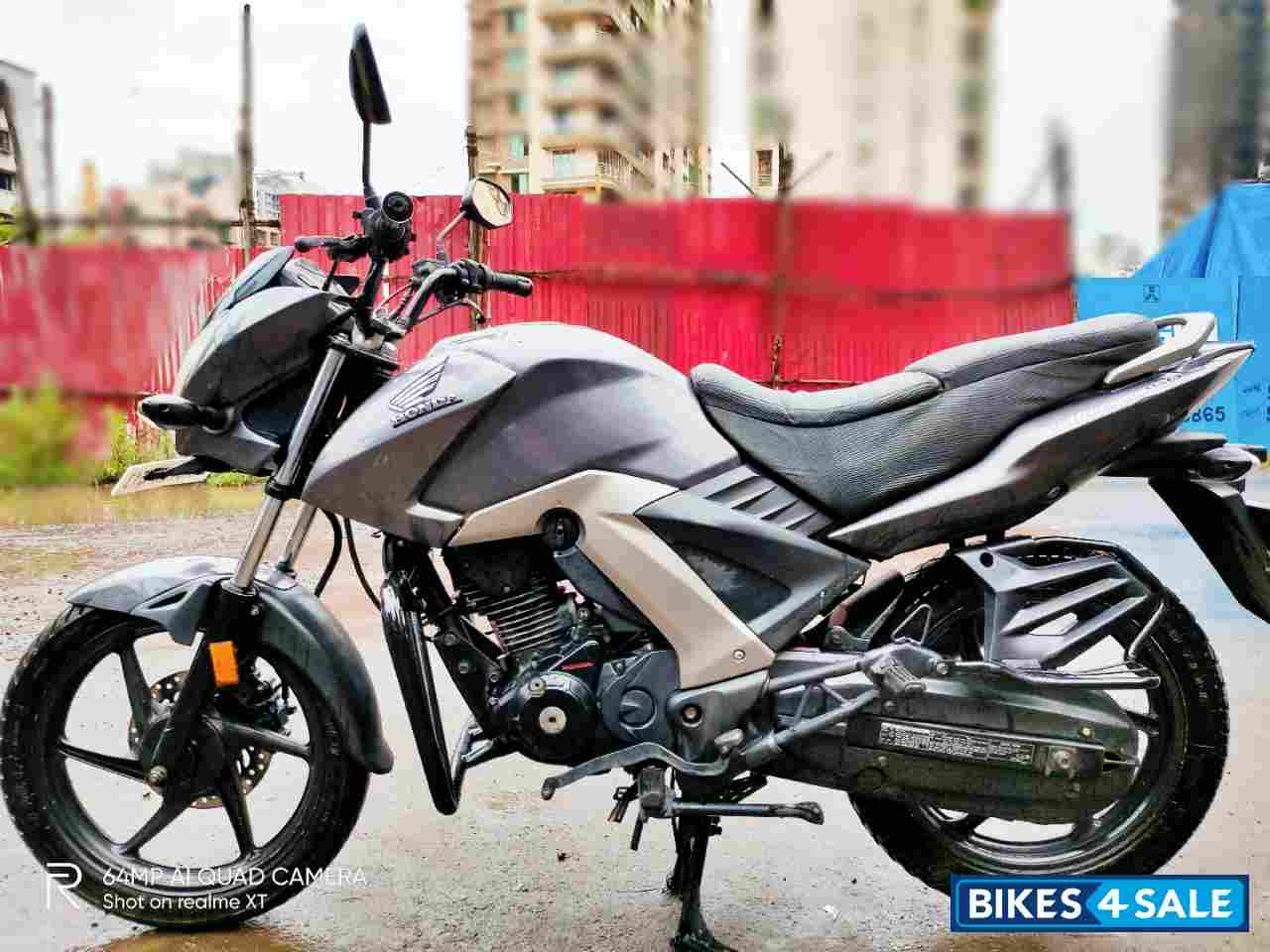 Mettalic Grey Honda CB Unicorn 160