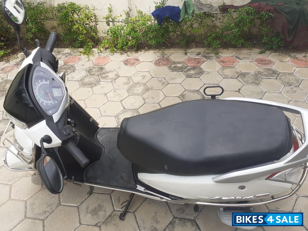 White And Black Honda Activa 125 White And Black Honda Activa 125