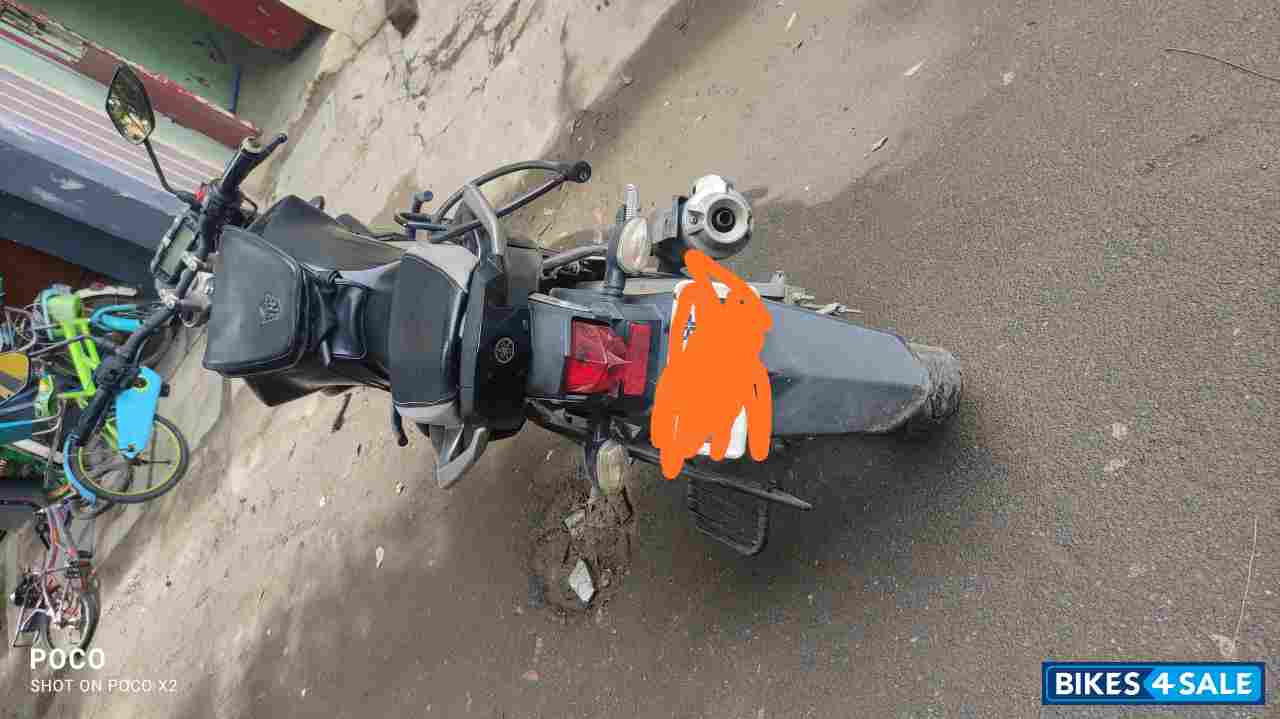 Black Yamaha Fazer FI V2 Black Yamaha Fazer FI V2