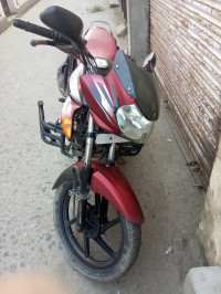 Bajaj Discover DTSi 135