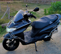 Black Suzuki Burgman Street BS6