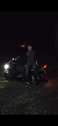 Black Suzuki Burgman Street BS6