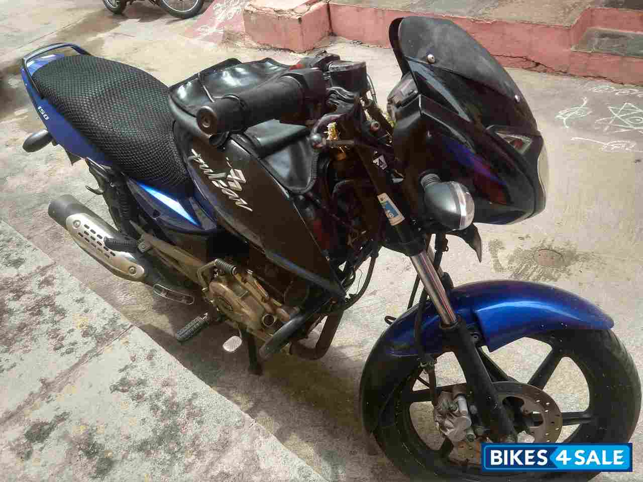 Bajaj Pulsar 150 Classic Bajaj Pulsar 150 Classic