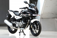 Bajaj Pulsar 220 DTSFi 2016 Model