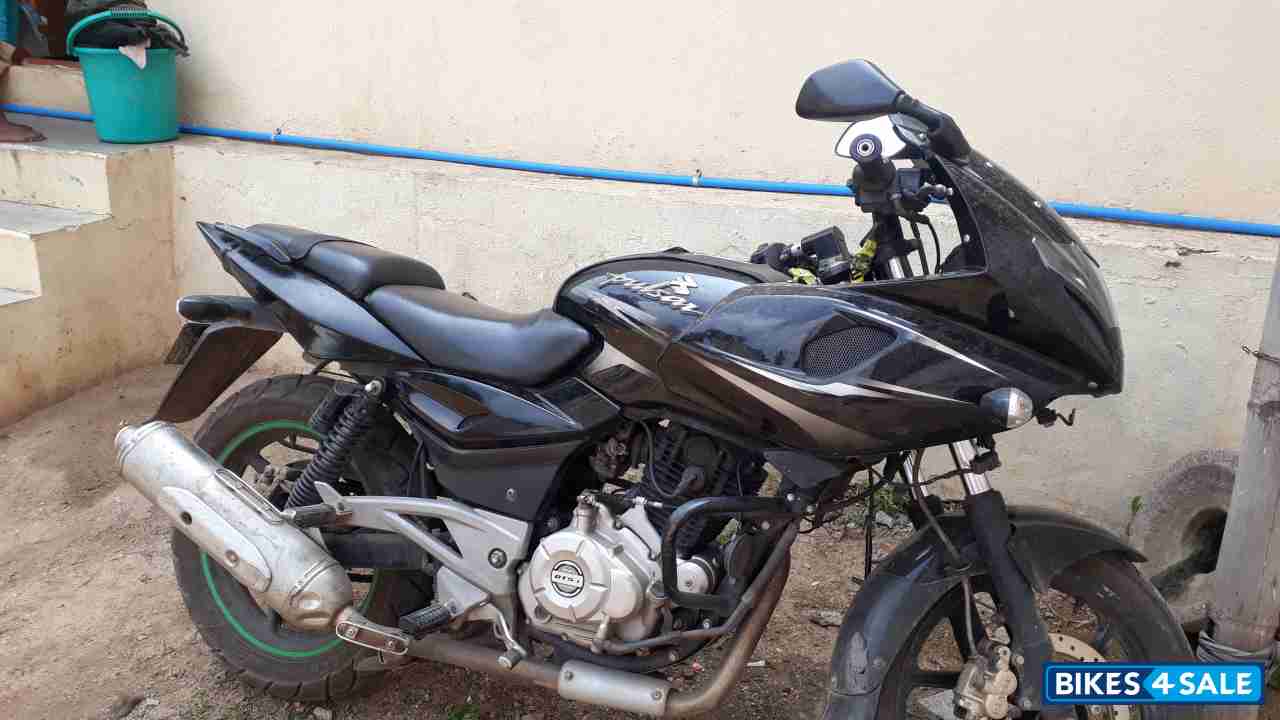 Second hand best sale pulsar 220