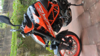 Electric Orange KTM Duke 390