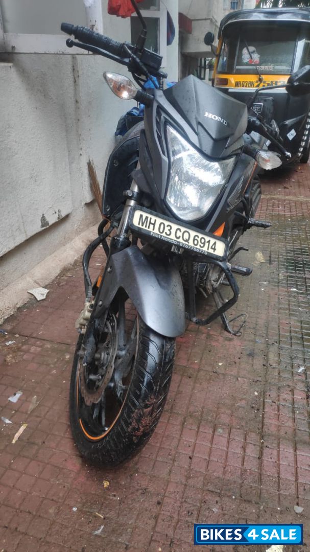 Used 17 Model Honda Cb Hornet 160r For Sale In Mumbai Id Bikes4sale