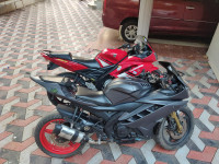 Yamaha YZF R15 V2