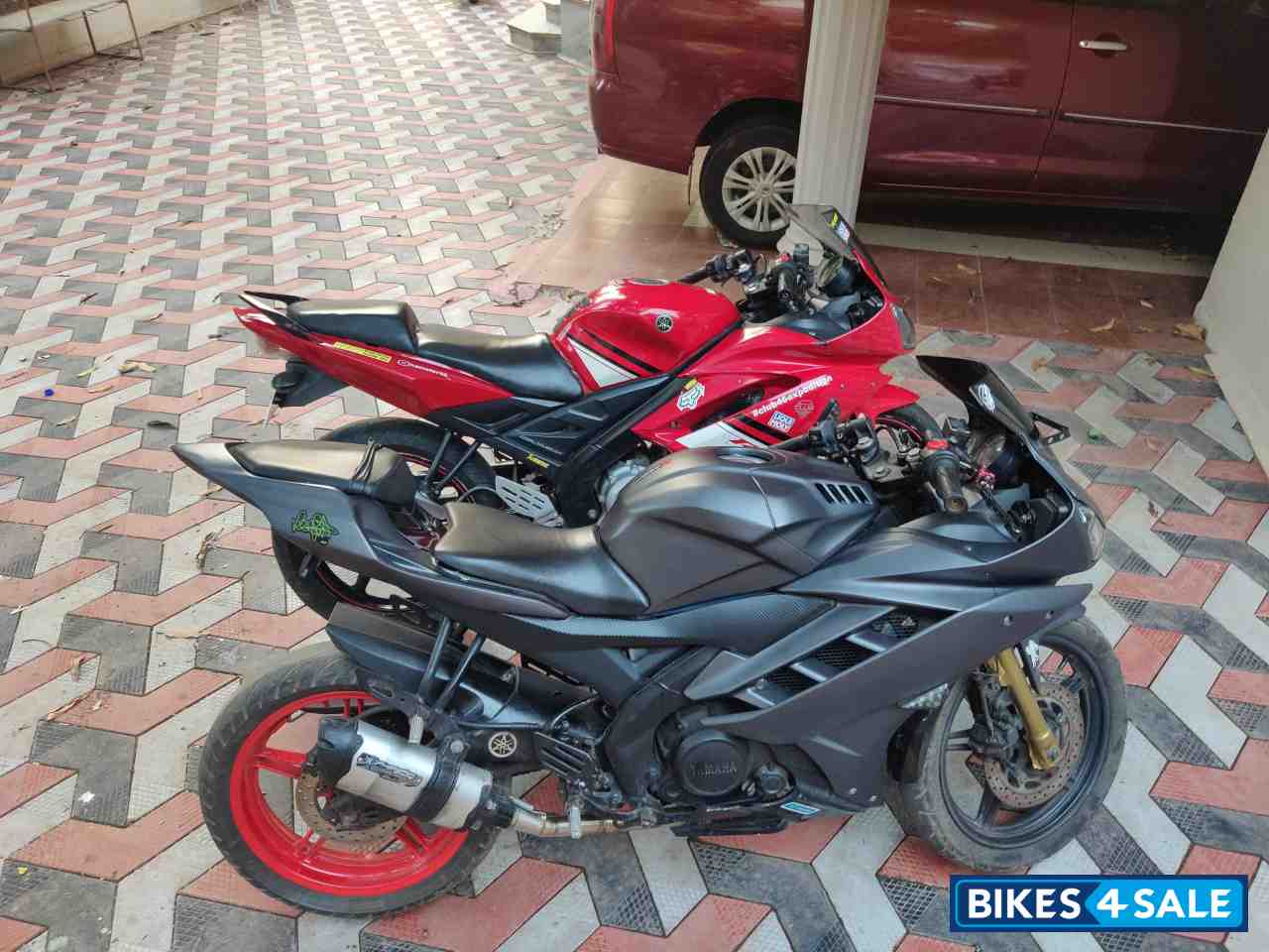 Yamaha YZF R15 V2