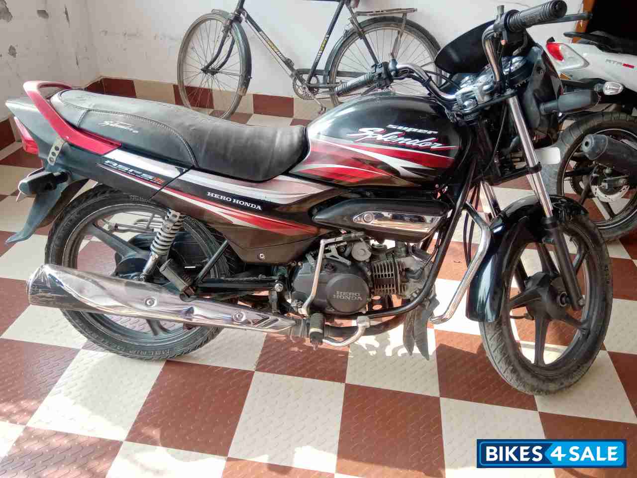 Hero honda deals splendor 2012 model