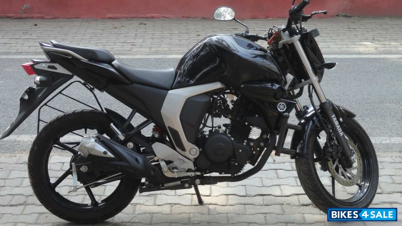 yamaha fz 2018 model price