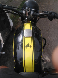 Bajaj CT 100B