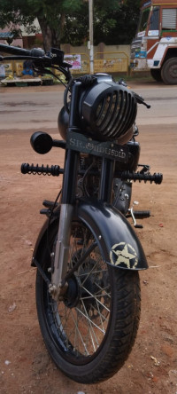 Royal Enfield Bullet Standard 500