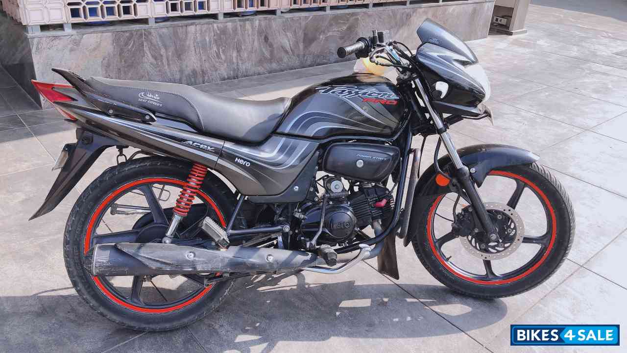 Used 2014 model Hero Passion Pro for sale in Lucknow. ID 296202