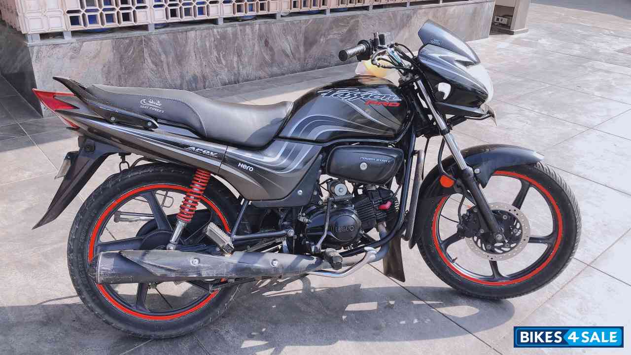 Used 2014 model Hero Passion Pro for sale in Lucknow. ID 296202