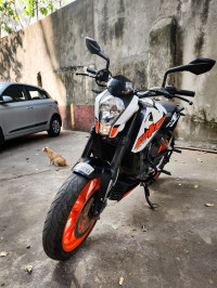 KTM Duke 200