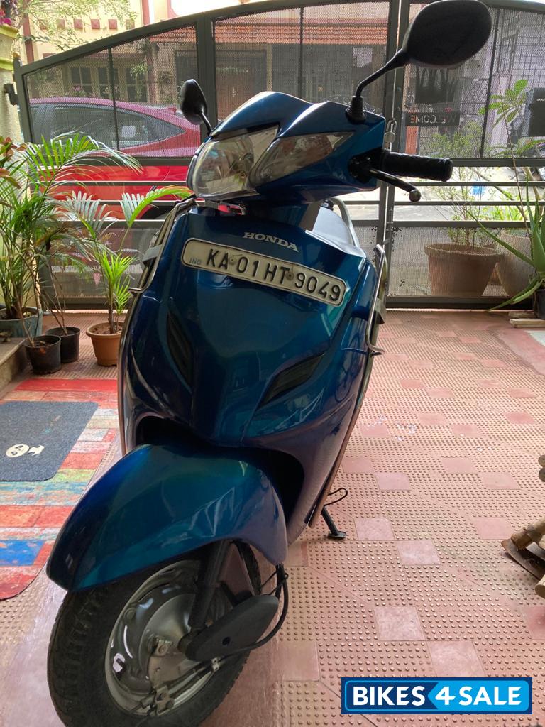 Pearl Blue Honda Activa 3G Pearl Blue Honda Activa 3G
