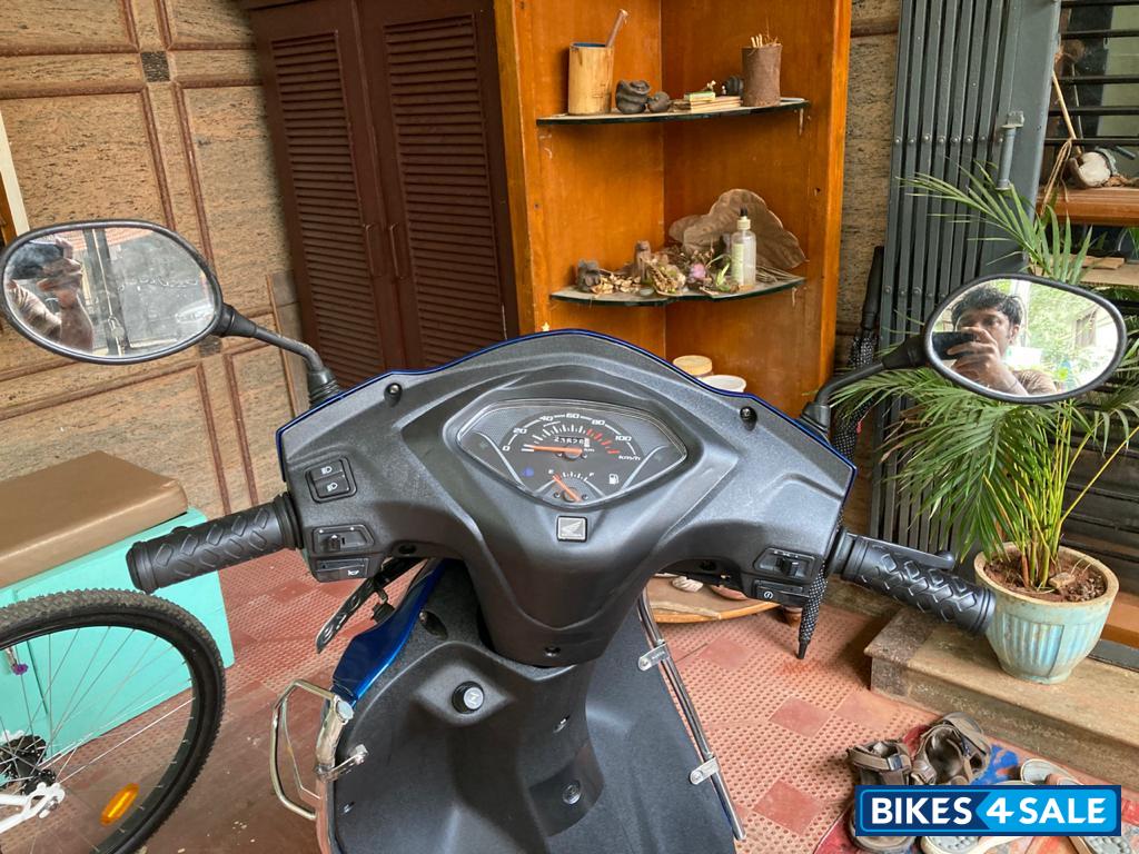Pearl Blue Honda Activa 3G Pearl Blue Honda Activa 3G