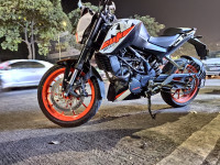 KTM Duke 200 ABS