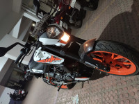 KTM Duke 200 ABS