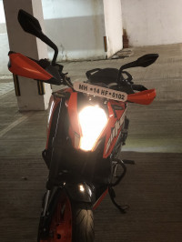 Ktm Electric Orange KTM Duke 200