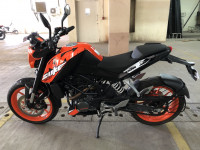 Ktm Electric Orange KTM Duke 200