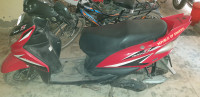 Red Yamaha Ray Z