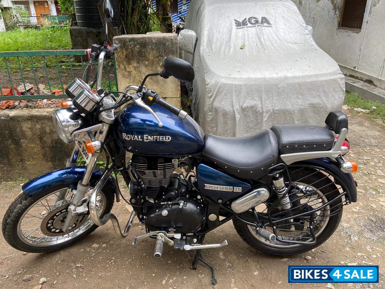 Marine Blue Royal Enfield Thunderbird 350