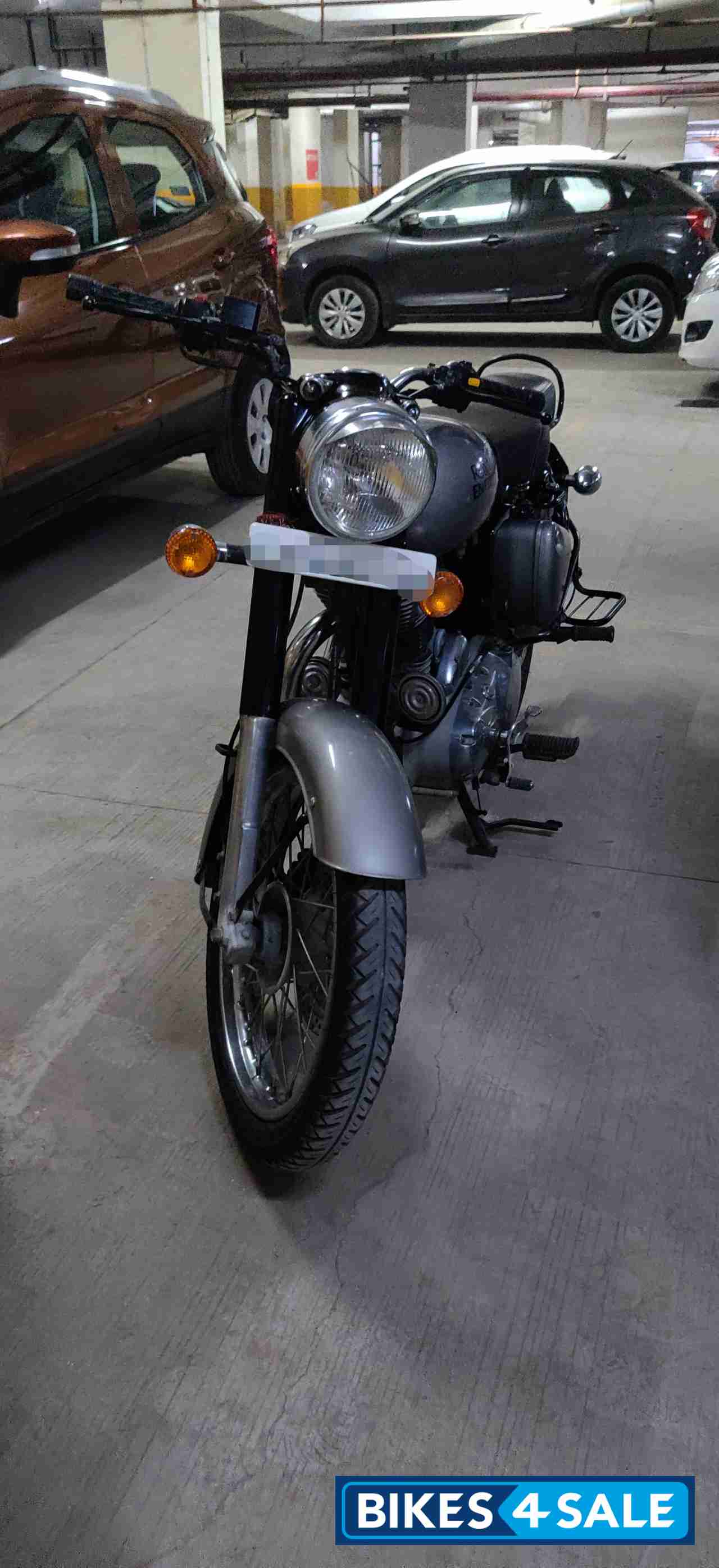 Royal Enfield Classic Gunmetal Grey Royal Enfield Classic Gunmetal Grey