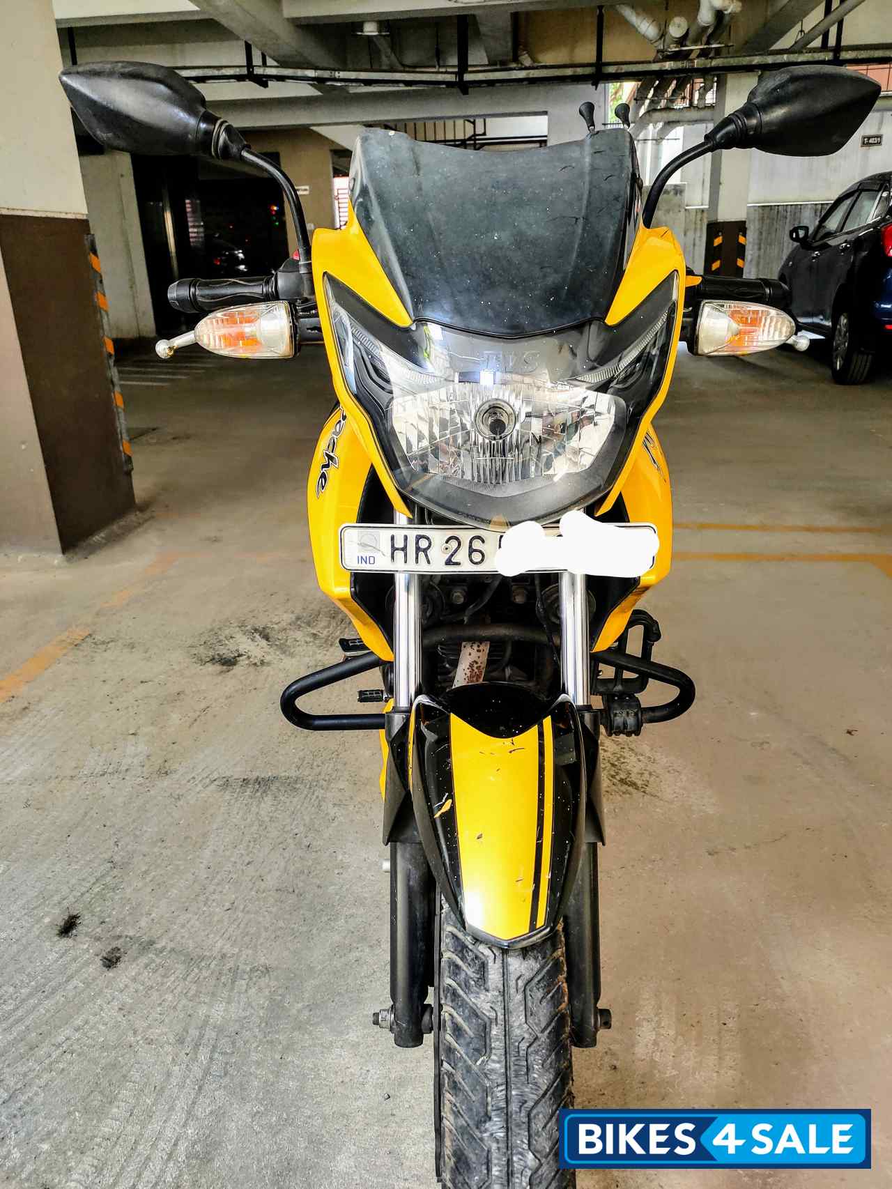 Used 12 Model Tvs Apache Rtr 160 For Sale In Bangalore Id Yellow With Black Colour Bikes4sale