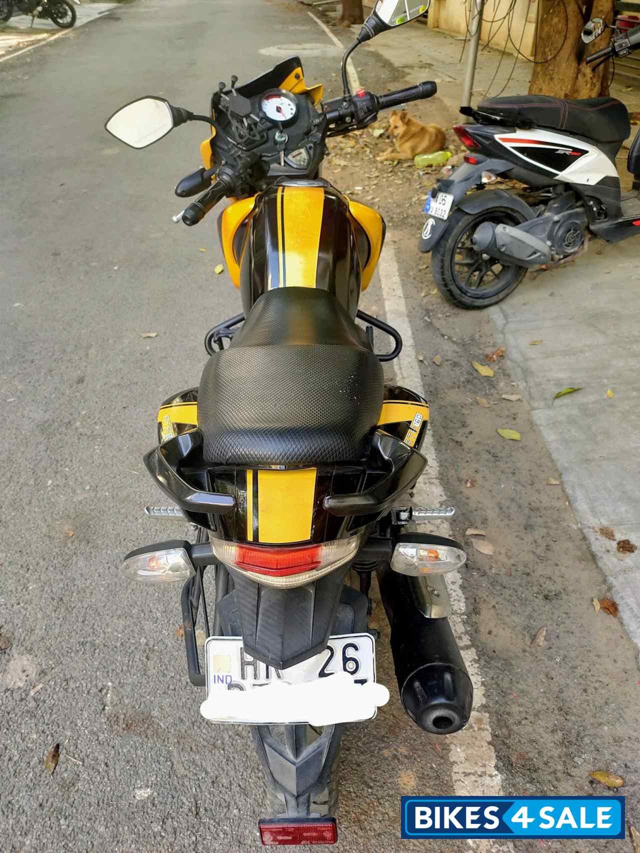Yellow With Black TVS Apache RTR 160 Yellow With Black TVS Apache RTR 160