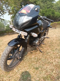 Bajaj Pulsar 220F