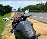 Matte Black Yamaha YZF R3