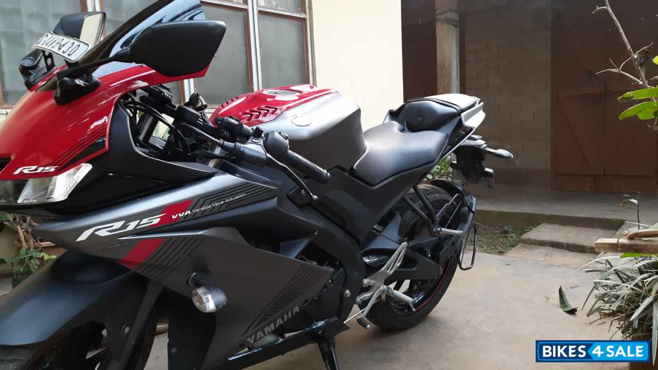 Yamaha YZF R15 V3