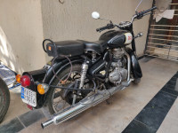 Black Royal Enfield Classic 350