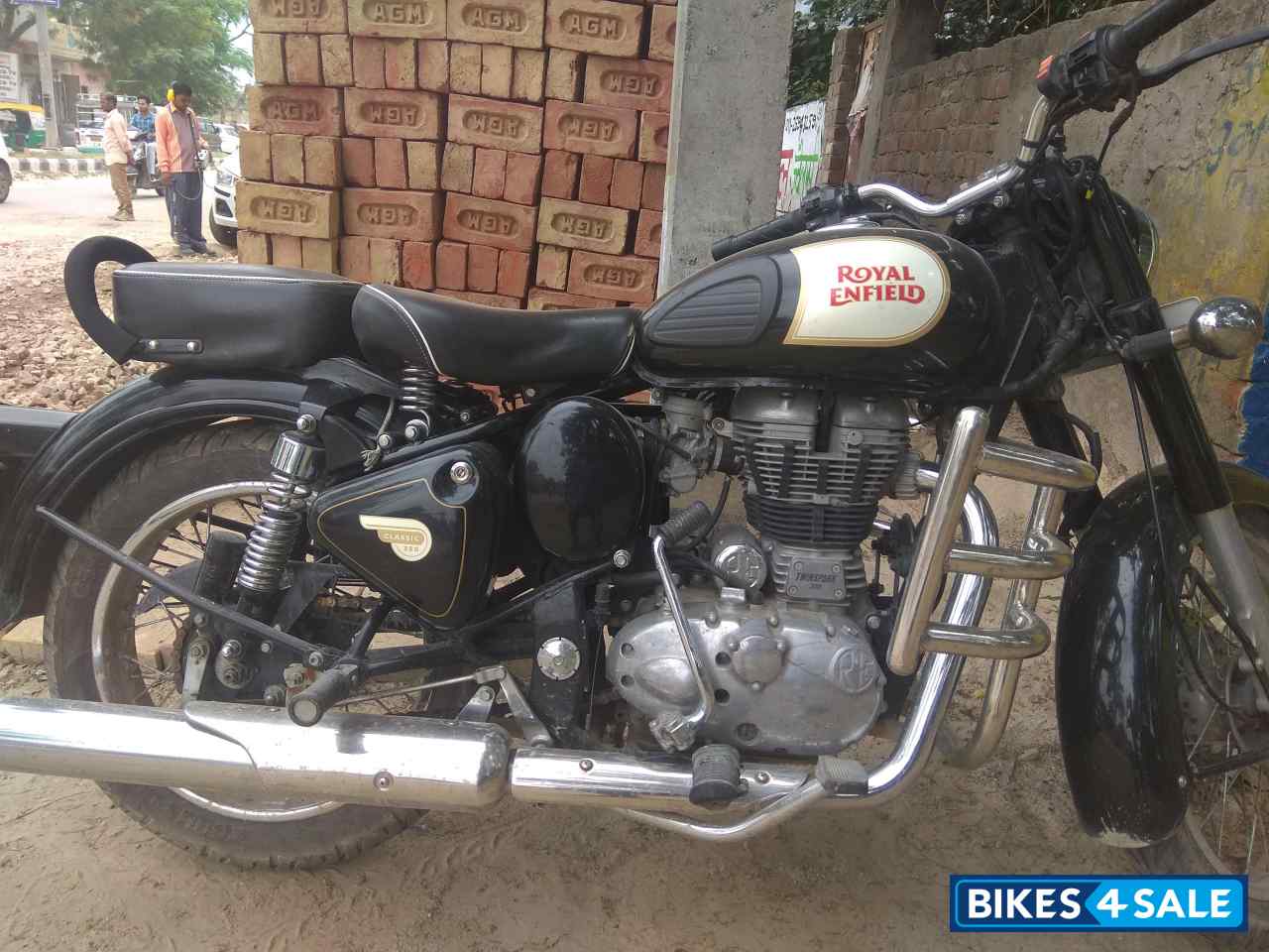 royal enfield classic 350 bs iv price