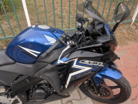 Blue Honda CBR 150R