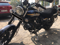 Blue Bajaj Avenger Street 150