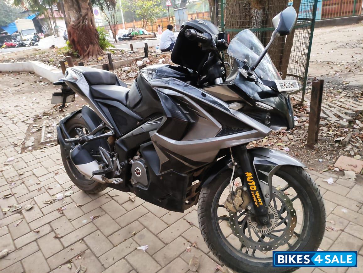 Used 2017 model Bajaj Pulsar RS 200 BS6 for sale in Mumbai ...