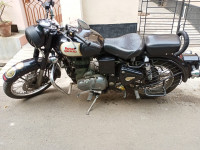 Black Royal Enfield Classic 350