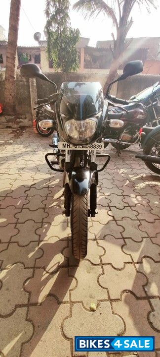 Black Bajaj Pulsar 180 DTSi Black Bajaj Pulsar 180 DTSi