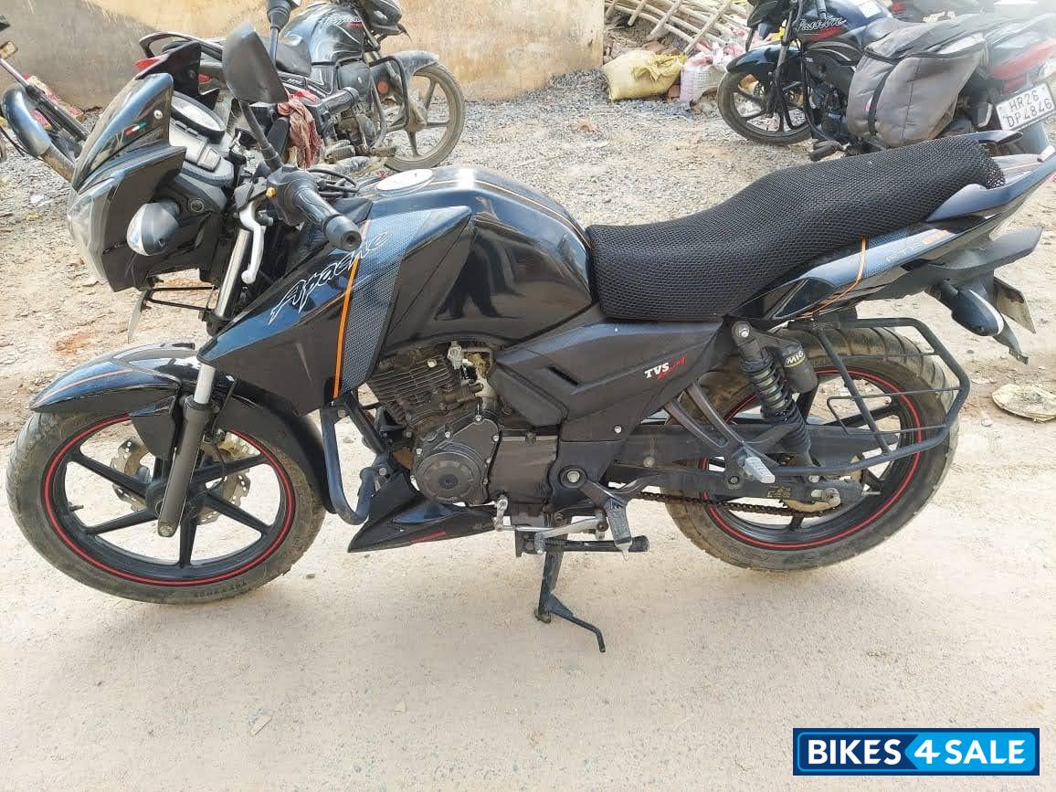 Used 16 Model Tvs Apache Rtr 160 For Sale In Gurgaon Id Black Colour Bikes4sale