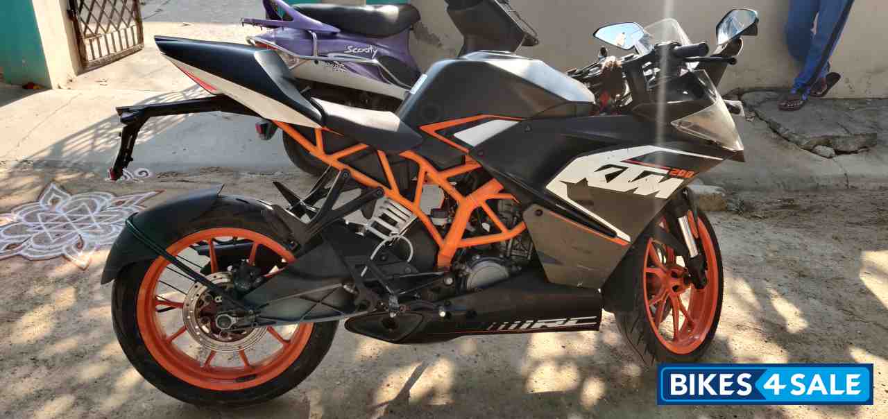 ktm rc 200 price in krishnagiri