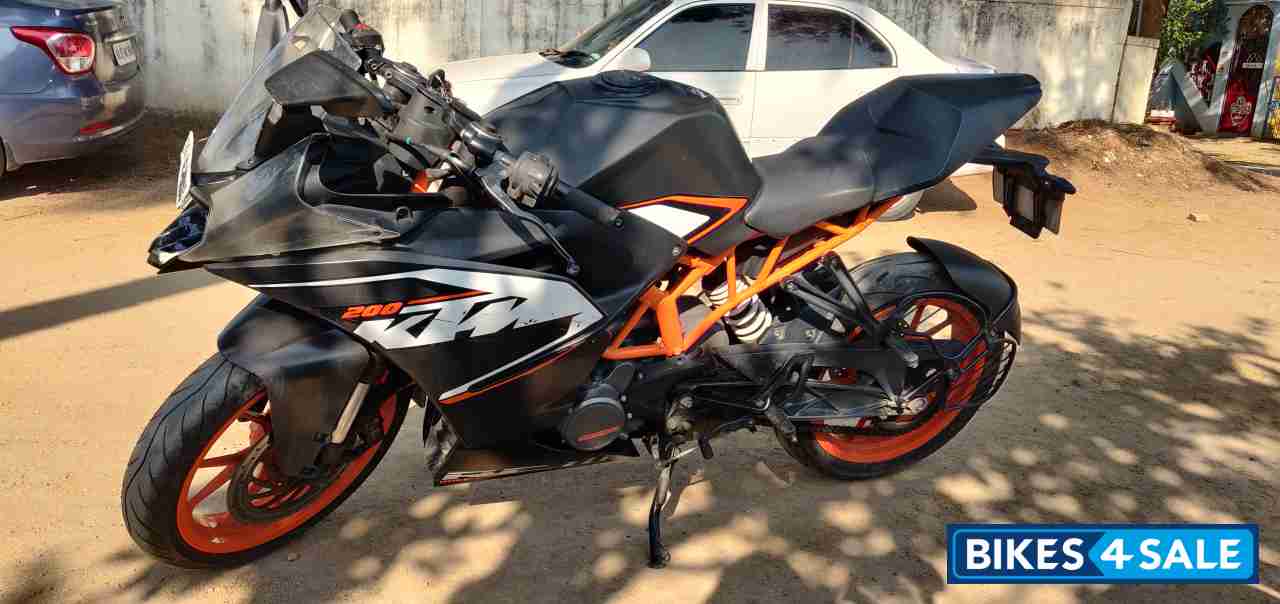 ktm rc 200 price in krishnagiri