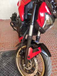 Red Bajaj Dominar 400