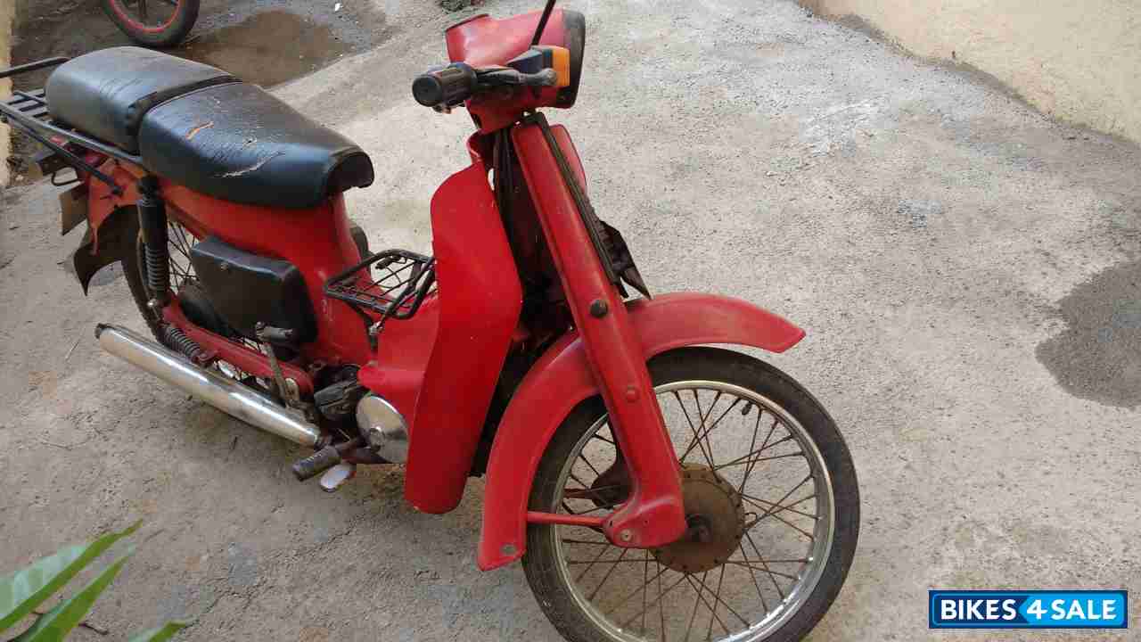 Bajaj M80 Picture 1. Bike ID 326879. Bike located in Mumbai