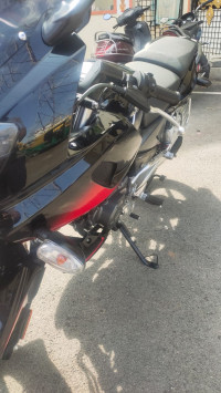 Ebony Blk Red Dkl Bajaj Pulsar 220F BS6